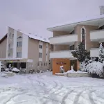 Resort Mg Complex 3*