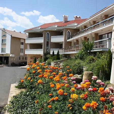 Resort Mg Complex 3*