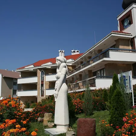 Resort Mg Complex