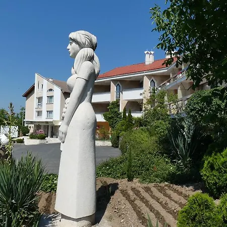 Mg Complex Resort 3*