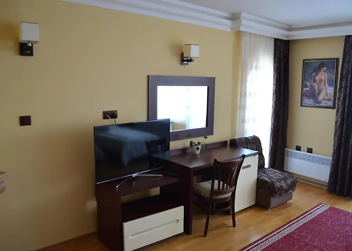 Semesteranläggning (resort) Mg Momchilgrad