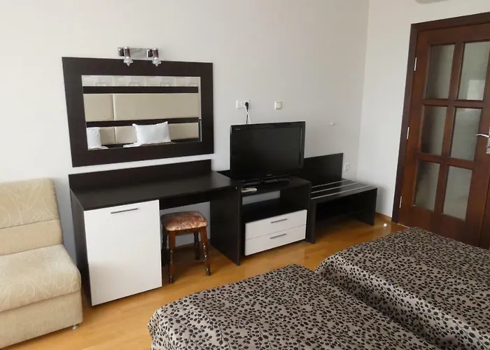 Semesteranläggning (resort) Mg 3*